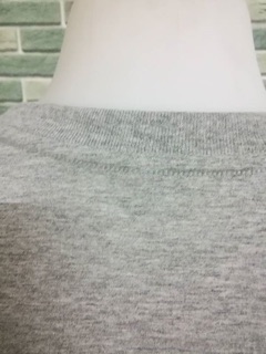 ภาพขนาดย่อของภาพหน้าปกสินค้าเสื้อสีพื้น(คอกลม)สีพื้นเสื้อชายหญิงไซส์ปกติ คอตตอน100% สีดำสีขาว สีเทาท็อปดาย s m l xl เสื้อยืด 09 จากร้าน krittayoth บน Shopee ภาพที่ 1