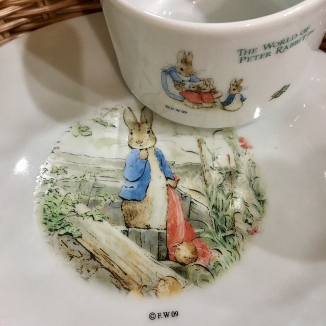 PETER RABBIT ชุดถ้วยชากาแฟ สุดคลาสสิค น่ารัก น่าสะสม | Shopee Thailand