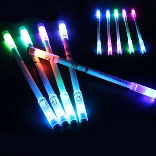 ปากกาเจลเล่นเกม กันลื่น หมุนได้สบาย สุ่มสี พร้อมไฟแฟลช Led ขนาด 0.5 มม.