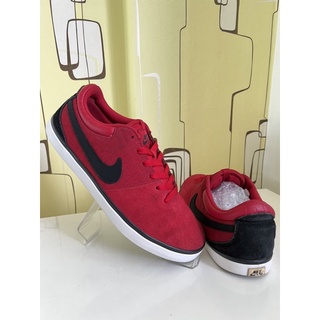 รองเท้า NIKE SB size 42