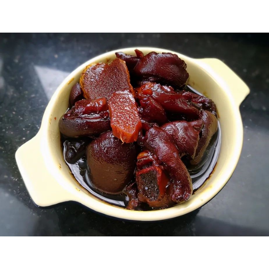 น้ำส้มดำ-โอว์โฉ่-จากมลฑลเจ้อเจียง-chef-brand-vinegar-sweetened-zhejiang-vinegar-623ml