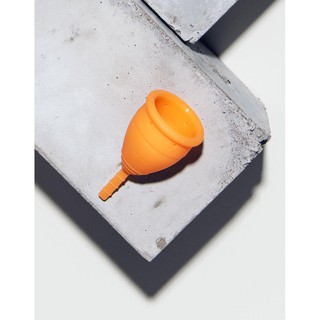 ภาพหน้าปกสินค้าWorld Top Lunette Model 2 Menstrual Cup ถ้วยอนามัย Orange 100% ORIGINAL, Made in FINLAND ที่เกี่ยวข้อง