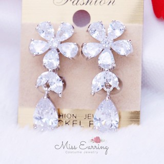 Miss Earring ต่างหูหนีบ ต่างหู cz ตุ้มหูหนีบ ต่างหูเงิน ทรงดอกไม้ สวยหวานน่ารัก มีแป้นยางรอง ไม่บีบหู พร้อมส่ง