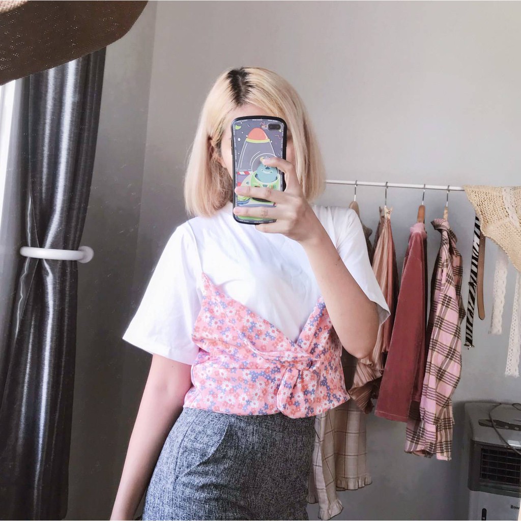 เซ็ทเสื้อยืดคอกลม-สายเดี่ยวแต่งทวิสลายดอกไม้