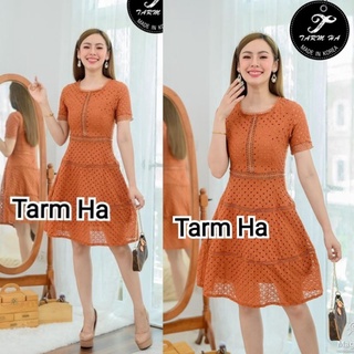 สวยขับผิว!!! S-XL Mini Dress เดรสสีส้มอิฐผ้าฉลุลายแขนสั้น งานป้าย Tarm ha