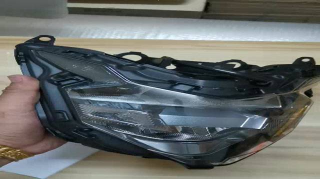 จำหน่ายอะไหล่รถ-honda-cbr650rปี-2017อะไหล่แท้มือหนึ่งเรือนไมล์-ไฟหน้า-led-cbr650fชุดไฟหน้า-led-cbr650f-แท้มือหนึ่ง