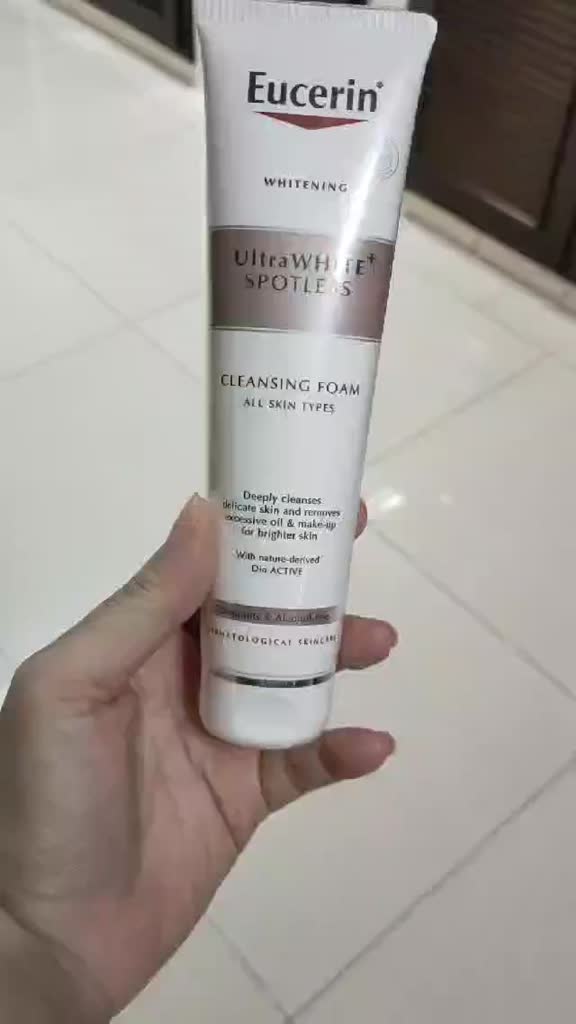 eucerin-ultrawhite-brightening-cleansing-foam-150g