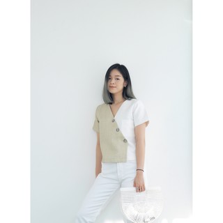 เสื้อ ซิล์คลินินสองสี Basics &amp; Neutrals TwoTone Woven Top