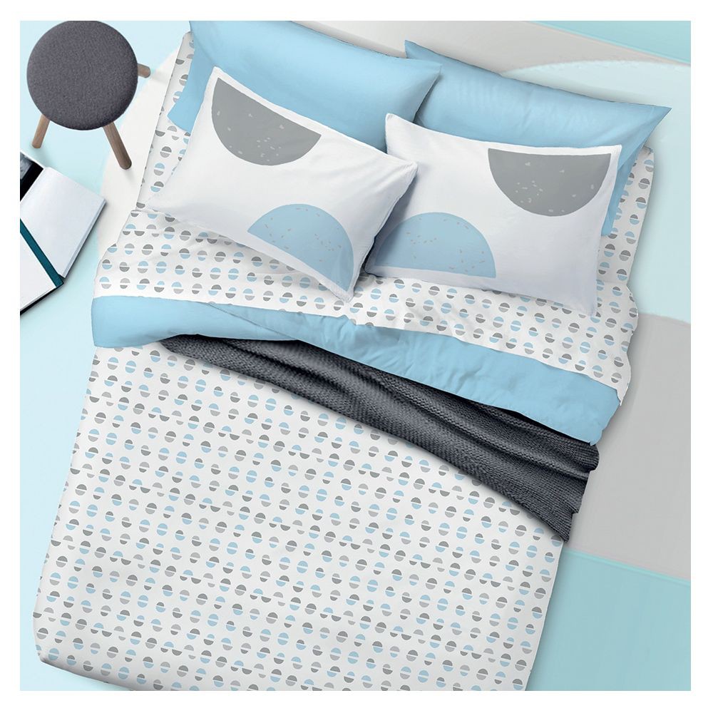 ชุดผ้าปูที่นอน-6-ฟุต-6-ชิ้น-พร้อมผ้าขนหนู-santas-dots-สีฟ้า-ชุดผ้าปูที่นอน-จากแบรนด์-santas-ชุดผ้าปูที่นอนแบบรัดมุม-ผลิต