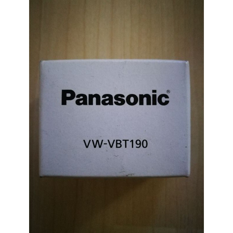 ภาพสินค้าPanasonic New Battery VDO VBT190 Original.สำหรับกล้องวีดีโอ HC-VXF990 ,HC-V380 HC-V180 ,HC-VX870 HC-W580 HC-VX980  จากร้าน saranyakaitsuntikul บน Shopee ภาพที่ 2