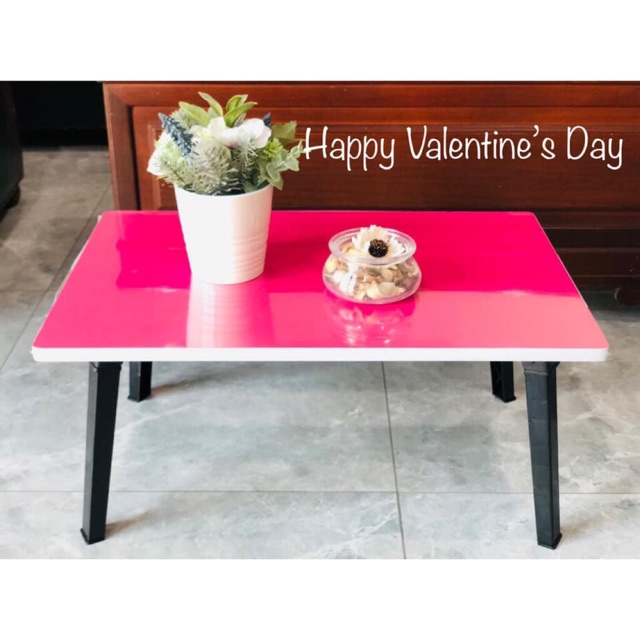 โต๊ะพับญี่ปุ่น-ขาพลาสติก-ลายสีชมพู-ตกแต่งบ้านให้สีสันสดใส