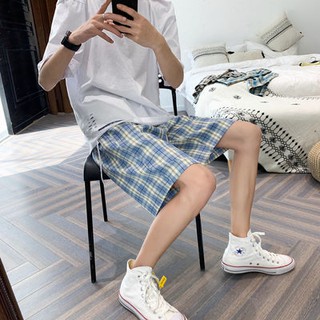 🔥Hot sale~ กางเกงขาสั้นลายสก็อตผู้ชายฤดูร้อนส่วนบางเทรนด์เกาหลีหลวมตรงสบาย ๆ กางเกงขายาวออกแบบสไตล์ฮ่องกงกางเกงห้าจุด