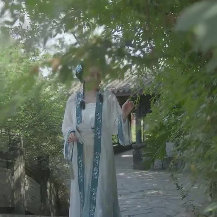 ชุดจีนโบราณ-ชุดฮันฟู-สไตล์จีน-hanfu-กระโปรงยาวย้อนยุคสไตล์ชาติพันธุ์-รุ่นคลาสสิค-คุณภาพสูงถูกมาก