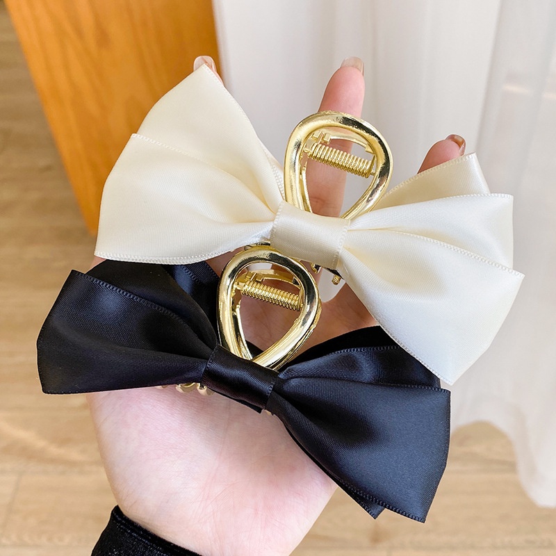กิ๊บหนีบผม-bow-hair-clip-เป็นกิ๊บโลหะทอง-ติดประดับโบว์ผ้าริ้บบอน-รุ่นนี้สวยมาก-ออกแนวหรูหรา-หนีบผมได้แน่น-เก็บผมหนาได้