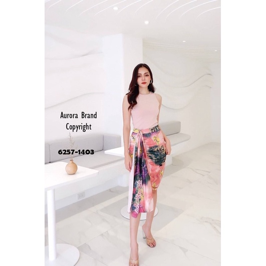 เสื้อแขนกุด-กระโปรงพิมพ์ลาย