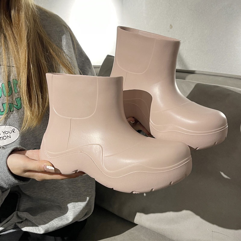 ภาพสินค้ารองเท้าบูทยาง กันน้ำ กันฝน แฟชั่นสำหรับผู้ชาย และผู้หญิง SD4618 จากร้าน kuike103.th บน Shopee ภาพที่ 8
