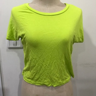 เสื้อยืด ZARA แท้สีเขียว