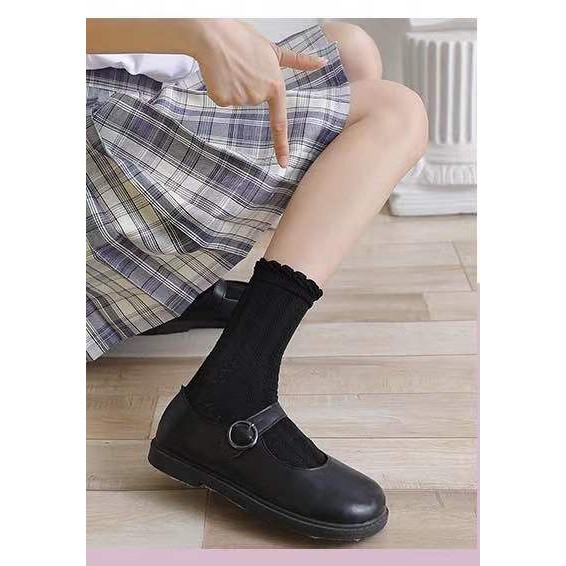 ภาพสินค้าถุงเท้าแฟชั่น สไตล์ญี่ปุ่นโลลิต้า มี2ความยาวให้เลือก ข้อสั้น/ข้อกลาง ลายขอบ ถุงเท้าสีดำ สีขาว NO.57 จากร้าน carina_shopping บน Shopee ภาพที่ 3