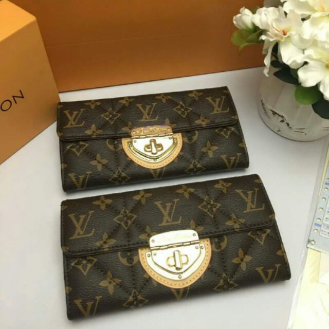 louis-vuitton-หนังแท้