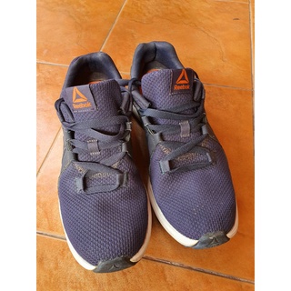 รองเท้ากีฬา Reebok สีน้ำเงิน ไซส์41 มือสอง สภาพดี ไม่มีตำหนิ รองเท้าออกกำลังกายผู้ชาย