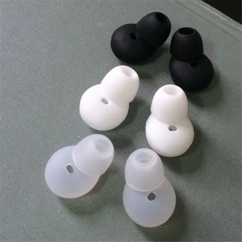 ภาพสินค้าจุกซิลิโคนหูฟัง​สำหรับ​ in ear (ไทย)​ จากร้าน blackhead78 บน Shopee ภาพที่ 2