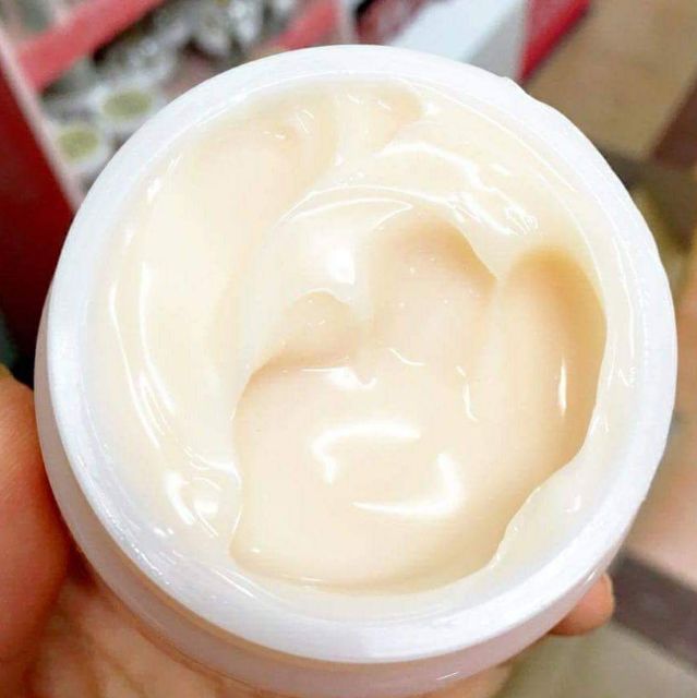 etude-moistfull-collagen-cream