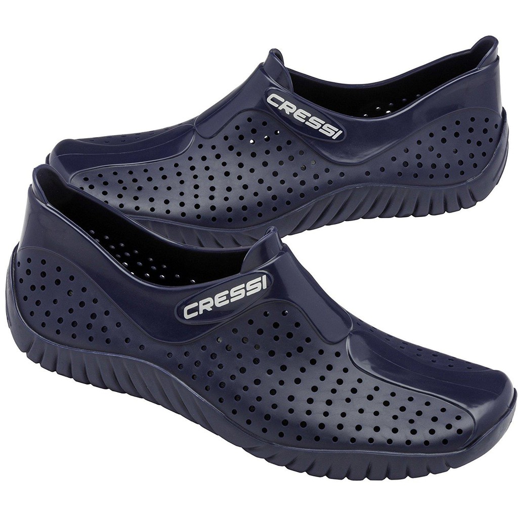 cressi-unisex-water-shoes-azure-blue-made-in-italy-รองเท้า-รองเท้าผู้ใหญ่ลุยน้ำ