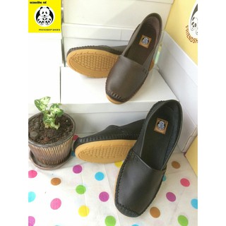 สินค้า **ซื้อ 1 คู่แถม 1 คู่ **รองเท้าหนังแท้ Friendship shoes รุ่น 4556--005 รองเท้าพื้นเตี้ยสไตล์วินเทจ