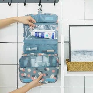 ภาพขนาดย่อของภาพหน้าปกสินค้ากระเป๋าใส่อุปกรณ์อาบน้ำ กระเป๋าเครื่องสำอาง จากร้าน promderntang บน Shopee