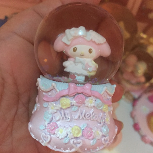 snowglobe-mymelody