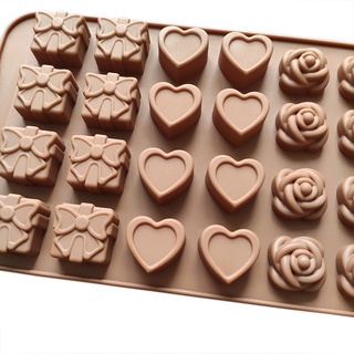 แม่พิมพ์ ซิลิโคน 24 ช่อง สำหรับทำช็อคโกแลต ขนม งานฝีมือ (คละสี)