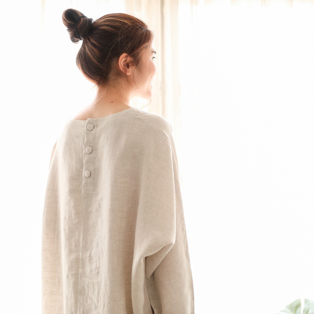 candith-เดรสแขนยาวผ้าลินินธรรมชาติ-แต่งลายปักมือ-สีเบจ