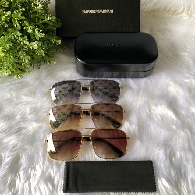 พร้อมส่งความเท่ห์อย่างมีระดับ-emporio-armani