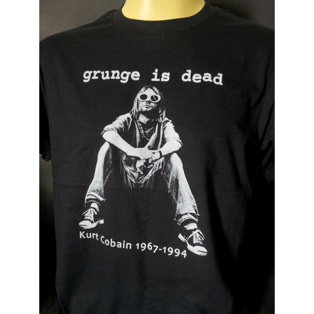 ผ้าฝ้ายแท้เสื้อวงนำเข้า Grunge Is Dead Kurt Cobain 1967-1994 Nirvana ...