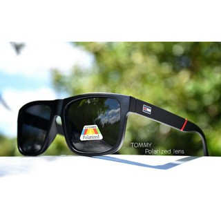 ภาพหน้าปกสินค้าแว่นกันแดดเลนส์polarized ที่เกี่ยวข้อง