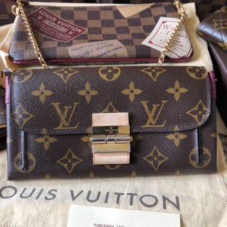 Louis Vuitton clutch wallet Dc 14