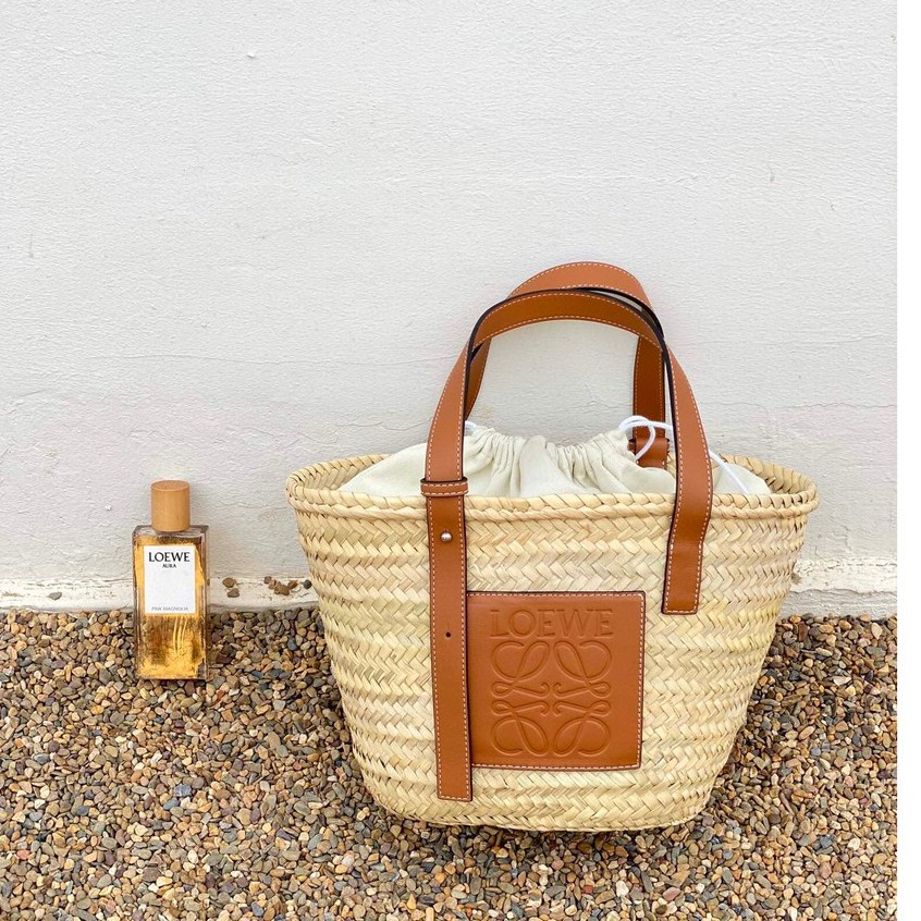 พรี-loewe-basket-กระเป๋าถือ-กระเป๋าแฟชั่น-strawbag-กระเป๋าสาน