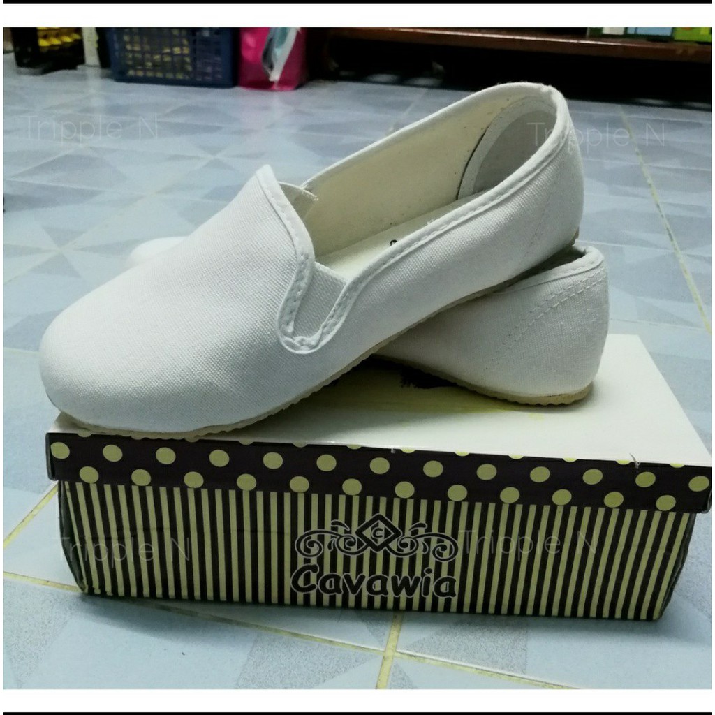 ภาพสินค้ารองเท้ากังฟูสีขาว-ดำ พื้นยางนุ่ม ใส่สบาย จากร้าน nuunkanchana บน Shopee ภาพที่ 7
