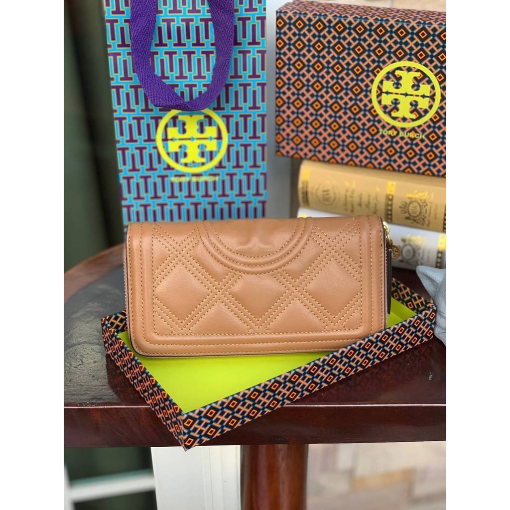 tory-burch-fleming-quilted-continental-wallet