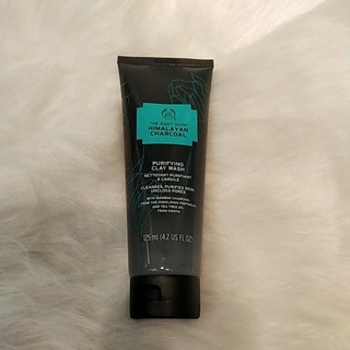 The body shop Himalayan charcoal purifying clay wash 125ml