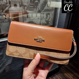 (แท้ 💯%‼ Factory) 78229 FOLDOVER WRISTLET IN SIGNATURE CANVAS