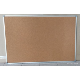 บอร์ดไม้ก๊อก Victory  memo board cork board 80*120ซม.ขอบอลูมิเนียม