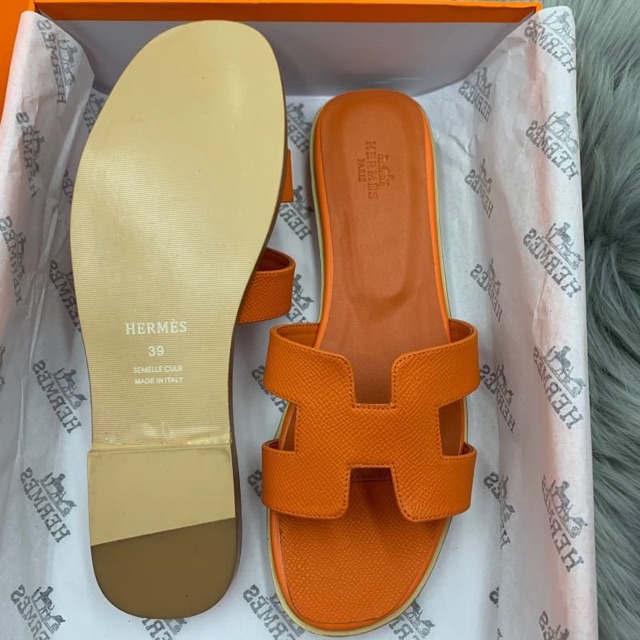 รองเท้าแตะแอเมส-hermes-sandals