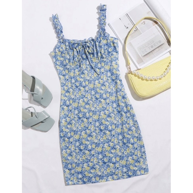 พร้อมส่ง-เดรสลายดอกไม้สีฟ้าน่ารัก