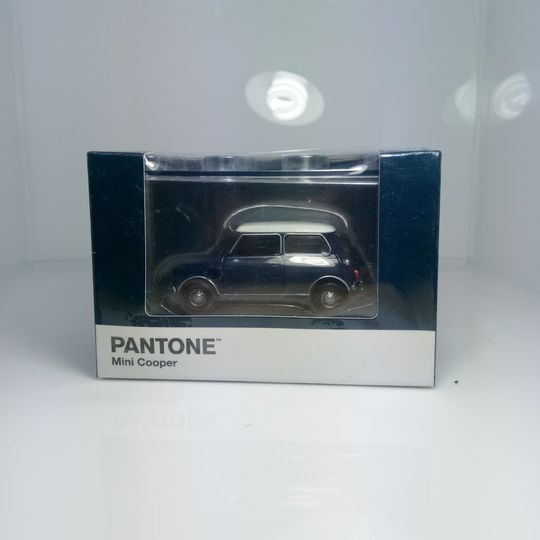 tiny-city-no-mini539c-mini-cooper-x-pantone-blue-miniset06