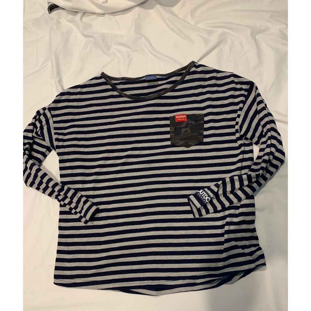 เสื้อยืดลายทาง-คอกลมแขนยาว-ใครใส่ก็ดูดี