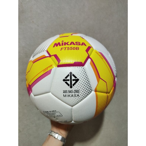 แท้100-ฟุตบอล-mikasa-fifa-ft-550b-yp-fifa-เบอร์5-รุ่นท็อป-หนังพียู-มี-มอก-อย่างดี-มิกาซ่า-ผลิตในไทย