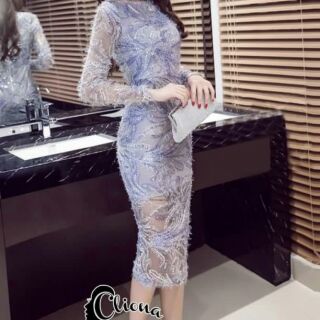 dress แขนยาวปักเลื่อม และเย็บติดขนฟูดูมุ้งมิ้ง งานเข้ารูป ซับในเย็บติดทั้งตัว ไม่ต้องกลัวคันซิปหลังสวมใส่ง่ายมากค่ะ
