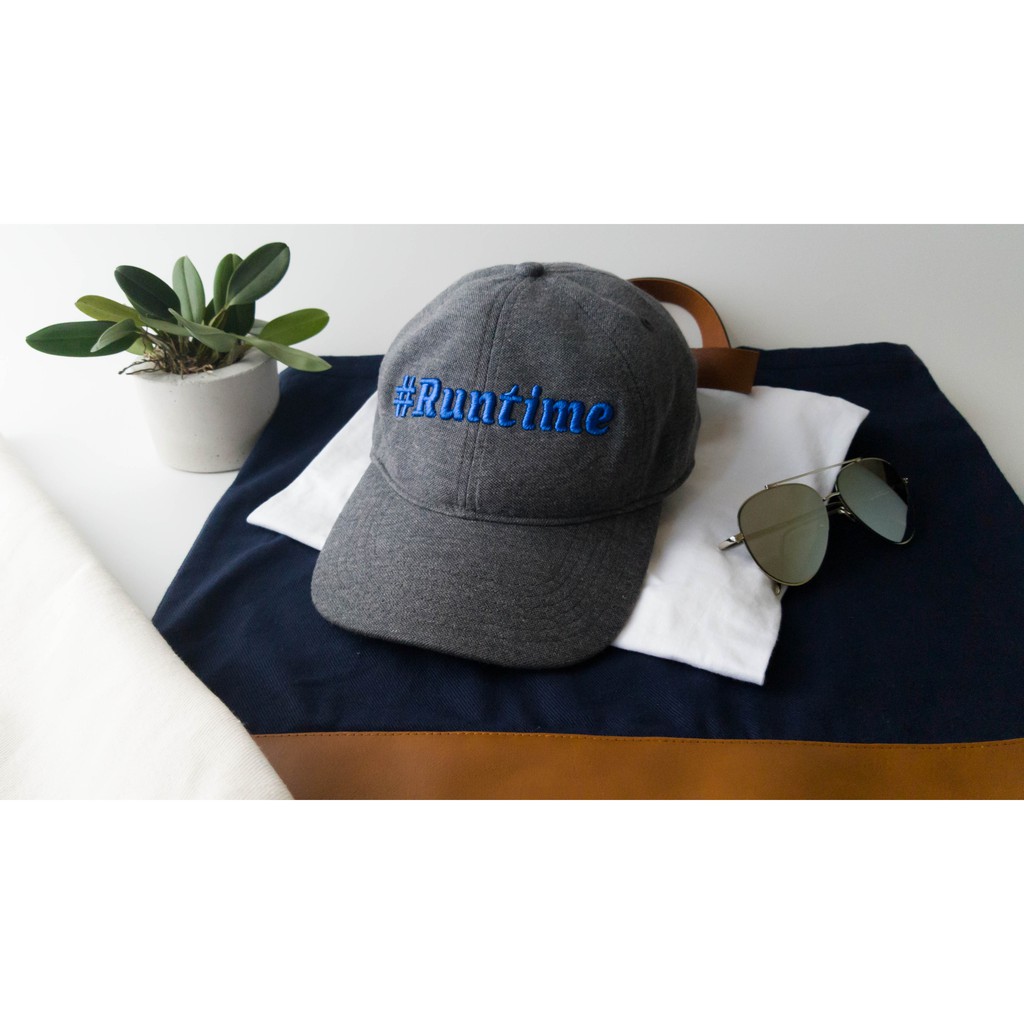 หมวกแก๊ป-risessense-ปักลาย-runtime-ตัวอักษรสีน้ำเงินบนหมวกสีเทาเข้ม-ส่งฟรีเคอร์รี่-ส่งฟรีems