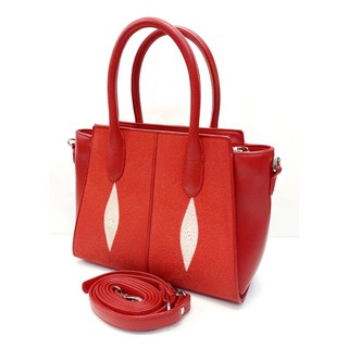 กระเป๋าถือหนังปลากระเบนแท้ สีแดง มีสายสะพาย Crossbody Bag